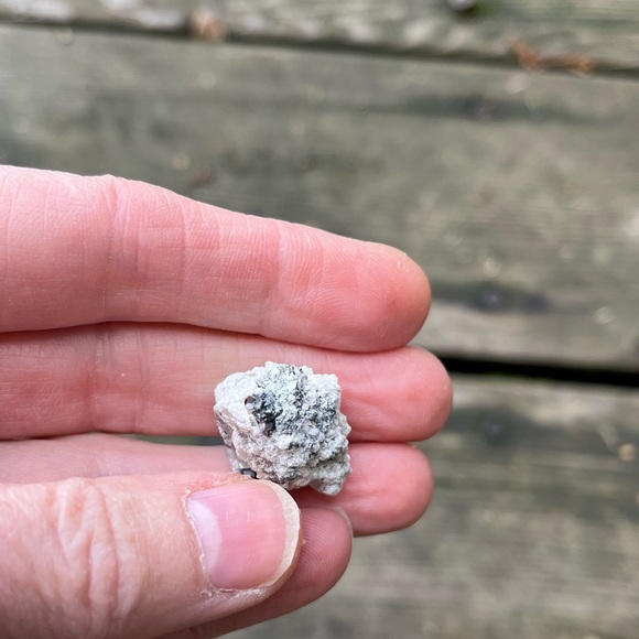 Sherry Topaz Crystal Cluster in Matrix - Picture 7 of 12